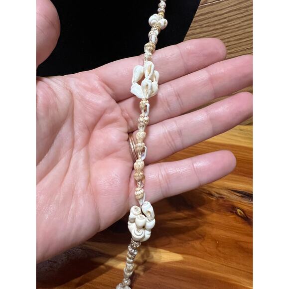 Vintage Lot Hawaiian Cowrie Shell Clusters Lei Necklaces Authentic Layering MCM - Picture 9 of 9
